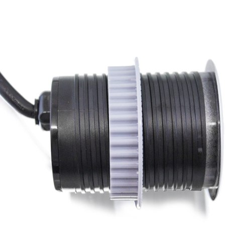 GNIAZDO CHOWANE WPUSZCZANE W BLAT OKRĄGŁE Z USB