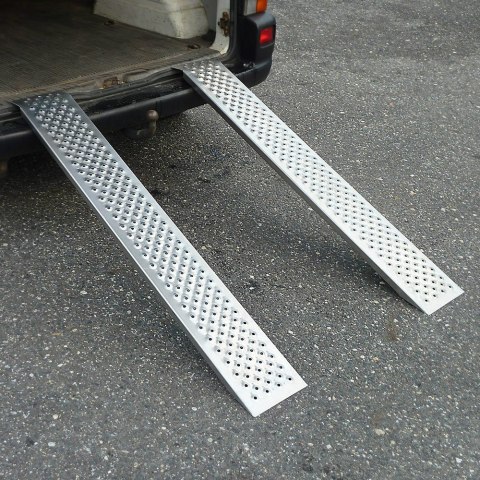 RAMPA RAMPY NAJAZDY PODJAZDY ALU do 200kg x1