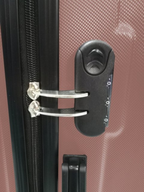 Walizka podróżna kabinowana kółkach bagaż samolot lekka