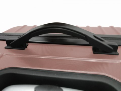 Walizka podróżna kabinowana kółkach bagaż samolot lekka